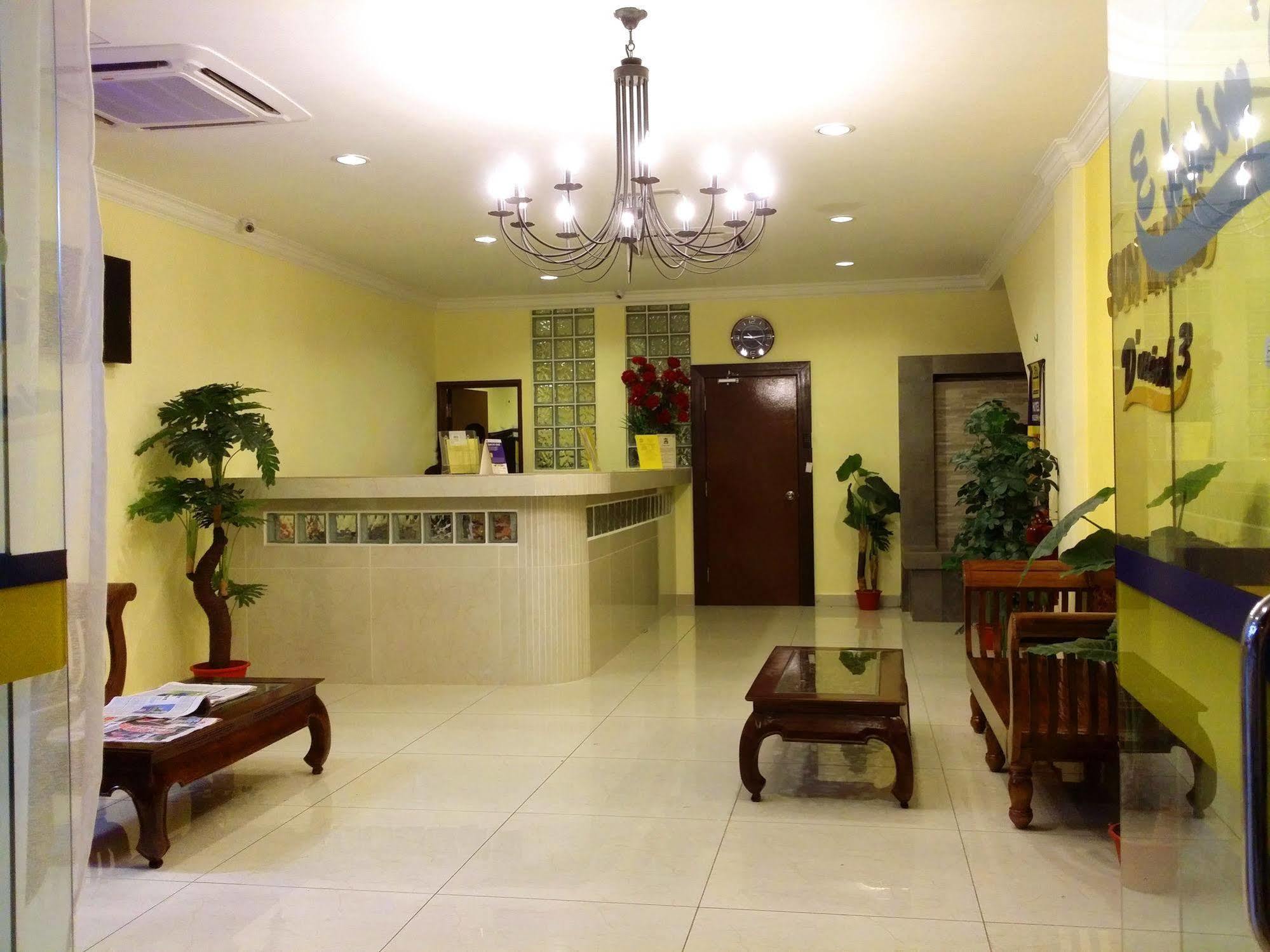 Sun Inns Hotel D'Mind Seri Kembangan Dış mekan fotoğraf